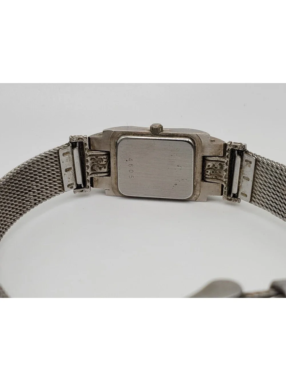 Geneva Limited Edition Watch Women 16mm Silver Tone White Dial New Battery